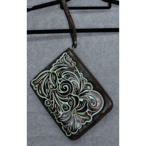 Patricia Nash CASSINI WRISTLET Italian Leather‎ Tooled Turquoise Authentic, NWOT - Picture 1 of 9